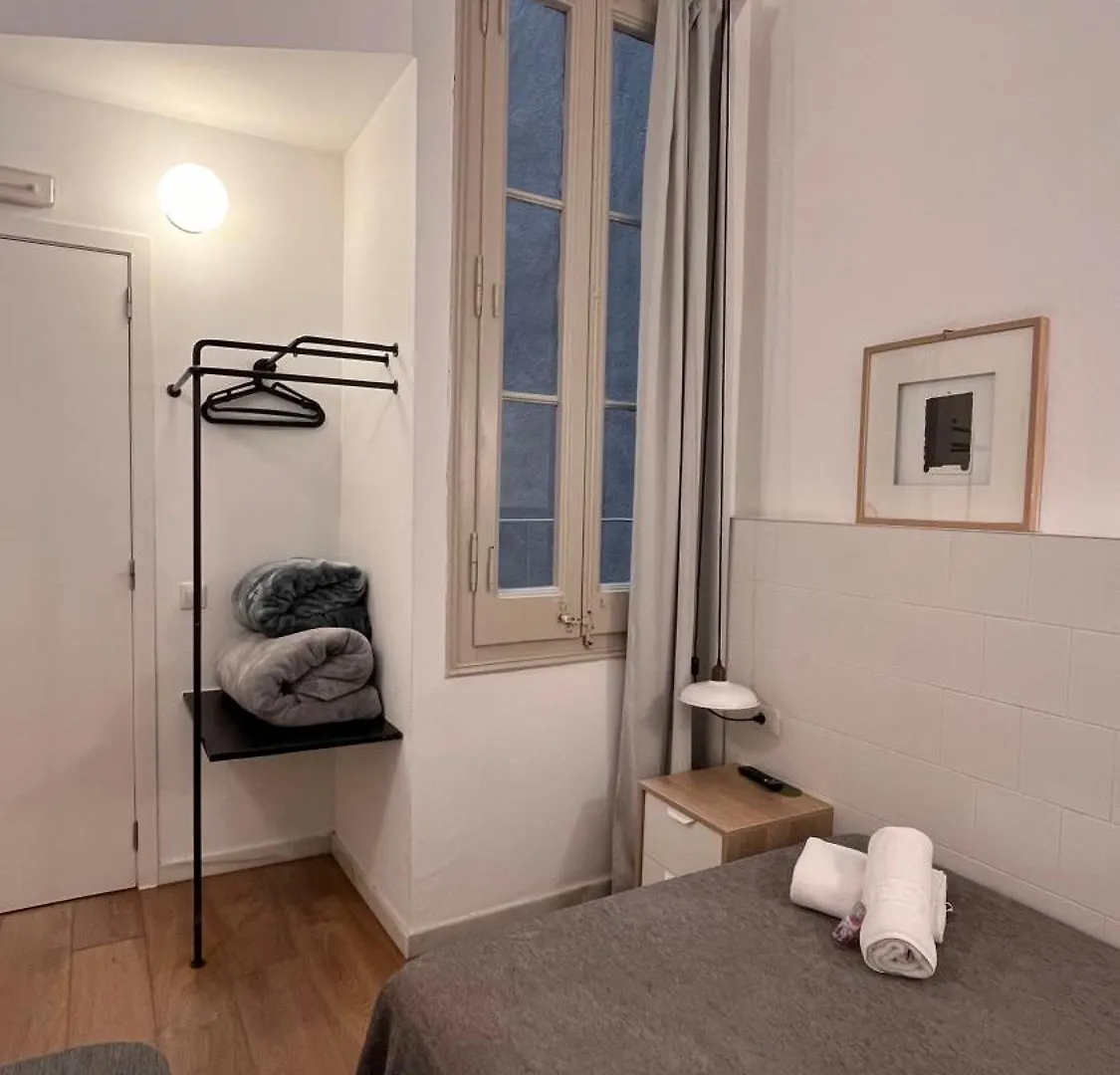Hostal Argo Barcelona Guest house