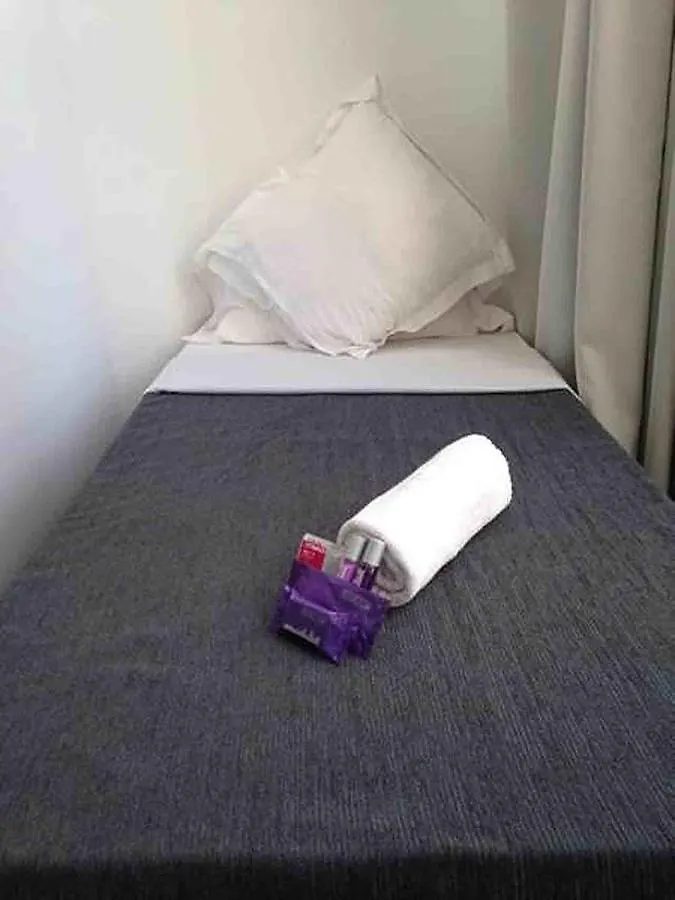 Hostal Argo Barcelona 2*,